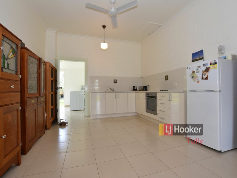 2 Clarke-Kennedy Street, Tully QLD 4854