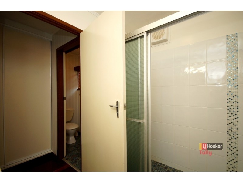 10 Hielscher Street, Tully QLD 4854