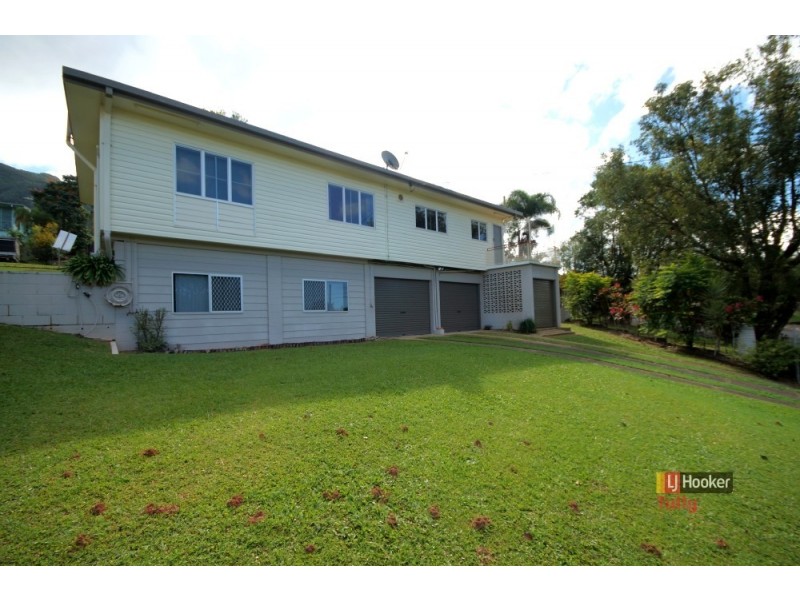 10 Hielscher Street, Tully QLD 4854