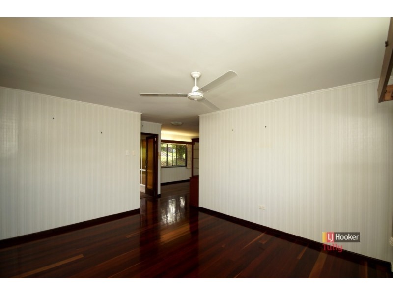 10 Hielscher Street, Tully QLD 4854