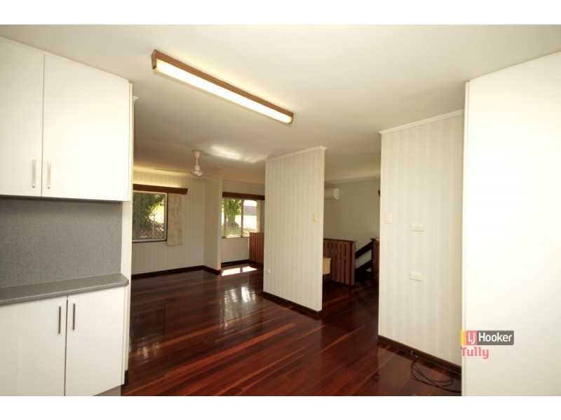 10 Hielscher Street, Tully QLD 4854