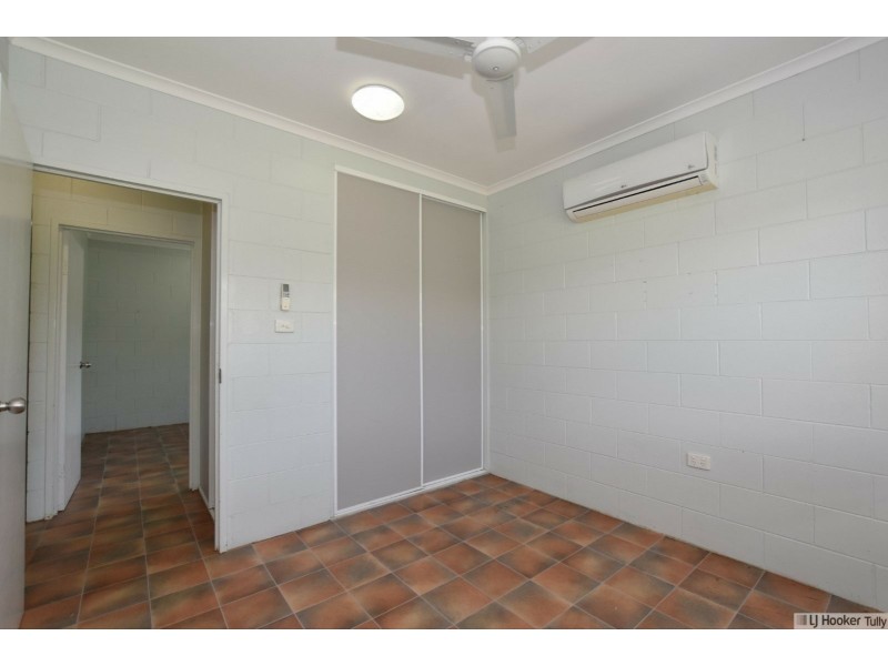 75 Taylor Street, Tully Heads QLD 4854