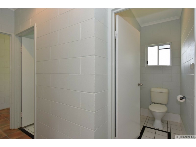 75 Taylor Street, Tully Heads QLD 4854