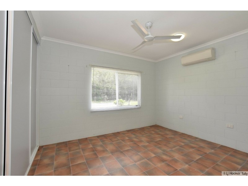 75 Taylor Street, Tully Heads QLD 4854