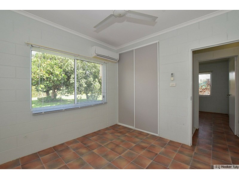 75 Taylor Street, Tully Heads QLD 4854