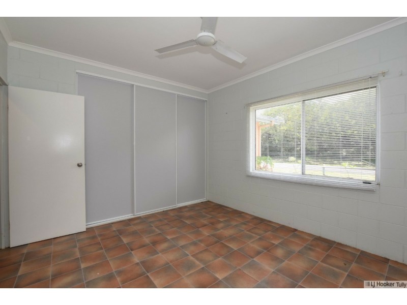 75 Taylor Street, Tully Heads QLD 4854