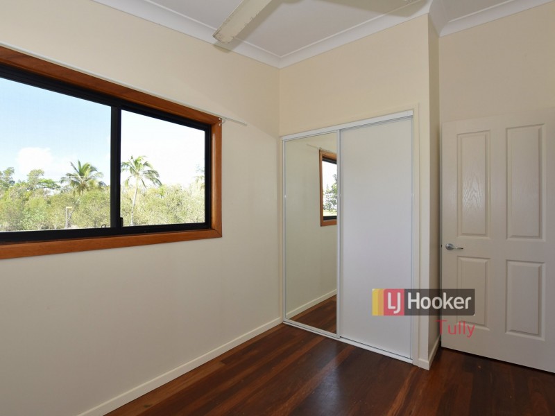 8 Costigan Street, Tully Heads QLD 4854