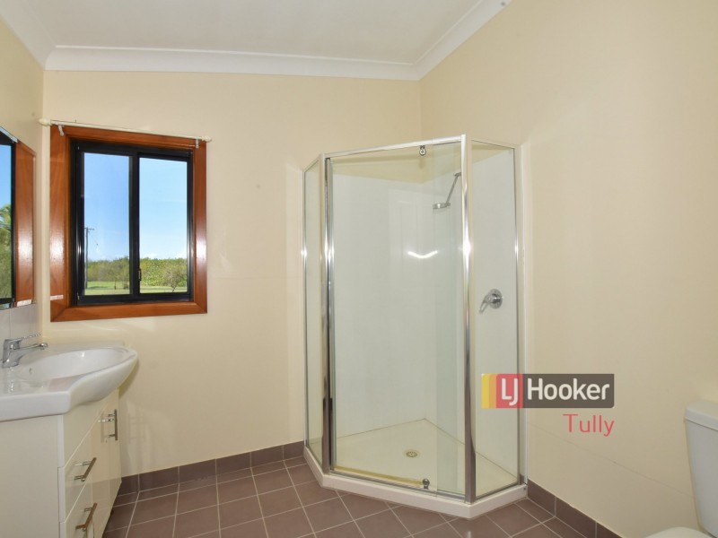 8 Costigan Street, Tully Heads QLD 4854