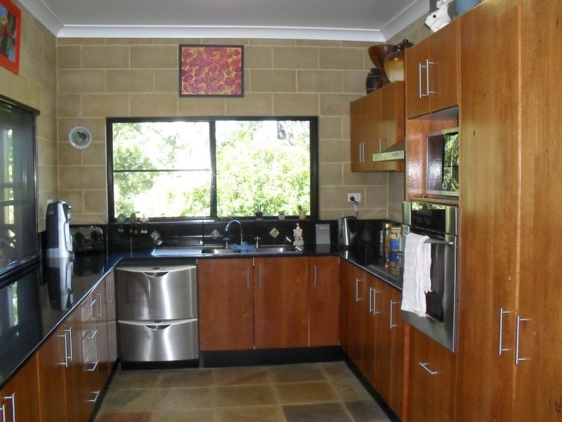 447 Bulgun Road, Tully QLD 4854