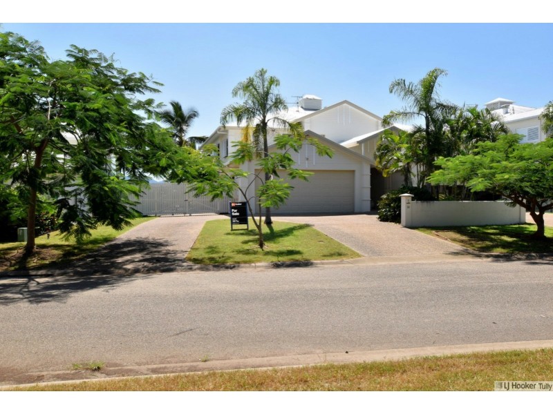 Unit 2/23 Poinciana Boulevard, Cardwell QLD 4849