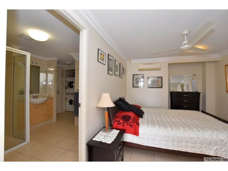 Unit 2/23 Poinciana Boulevard, Cardwell QLD 4849