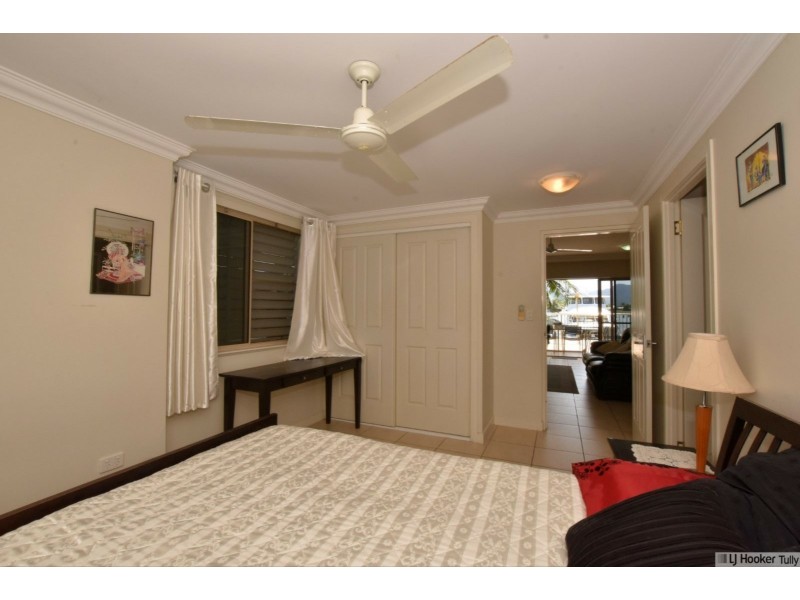 Unit 2/23 Poinciana Boulevard, Cardwell QLD 4849