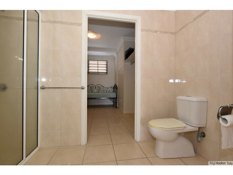 Unit 2/23 Poinciana Boulevard, Cardwell QLD 4849