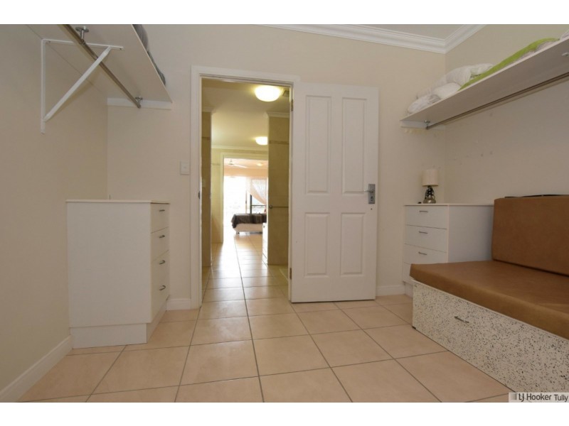 Unit 2/23 Poinciana Boulevard, Cardwell QLD 4849