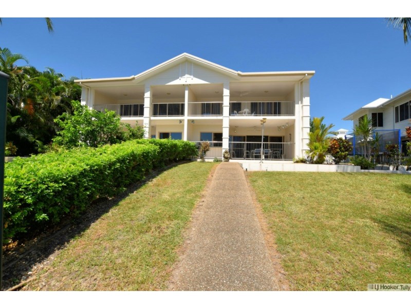 Unit 2/23 Poinciana Boulevard, Cardwell QLD 4849