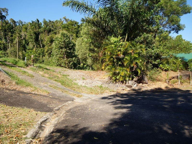 34 Maple Terrace, Tully QLD 4854