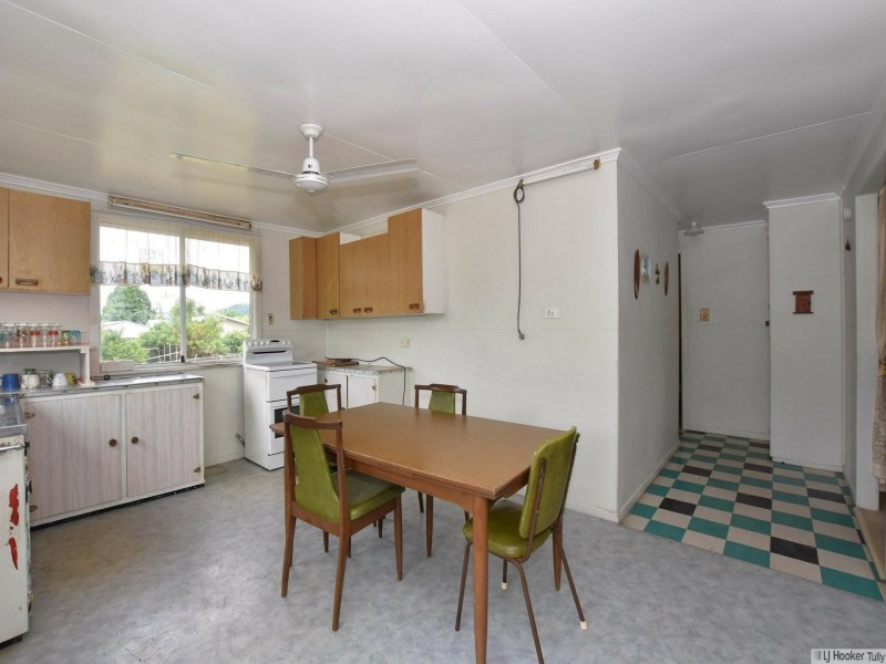 9 Webb Street, Tully QLD 4854