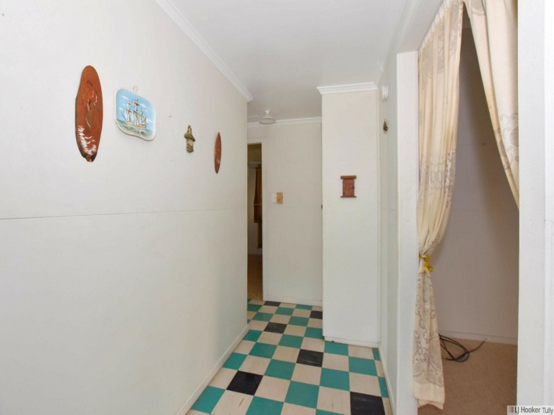 9 Webb Street, Tully QLD 4854