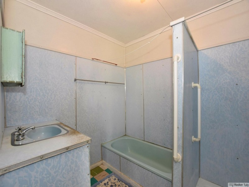 9 Webb Street, Tully QLD 4854