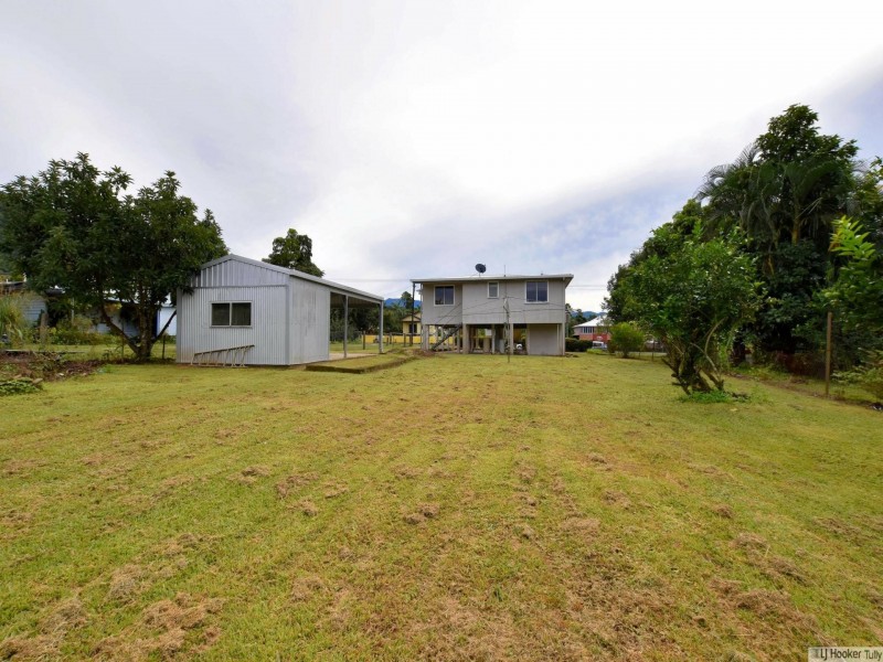 9 Webb Street, Tully QLD 4854