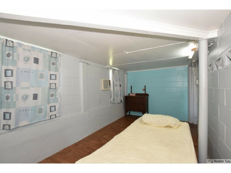 8 Mars Street, Tully QLD 4854