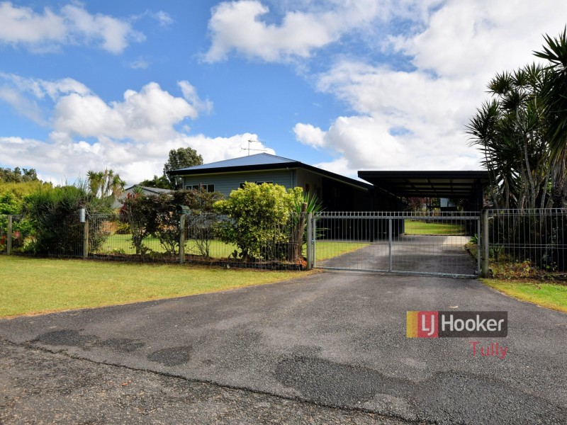 4 Billabong Lane, Tully Heads QLD 4854