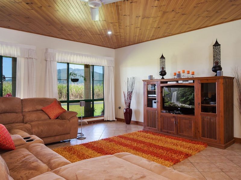 76 Keir Road, Tully QLD 4854