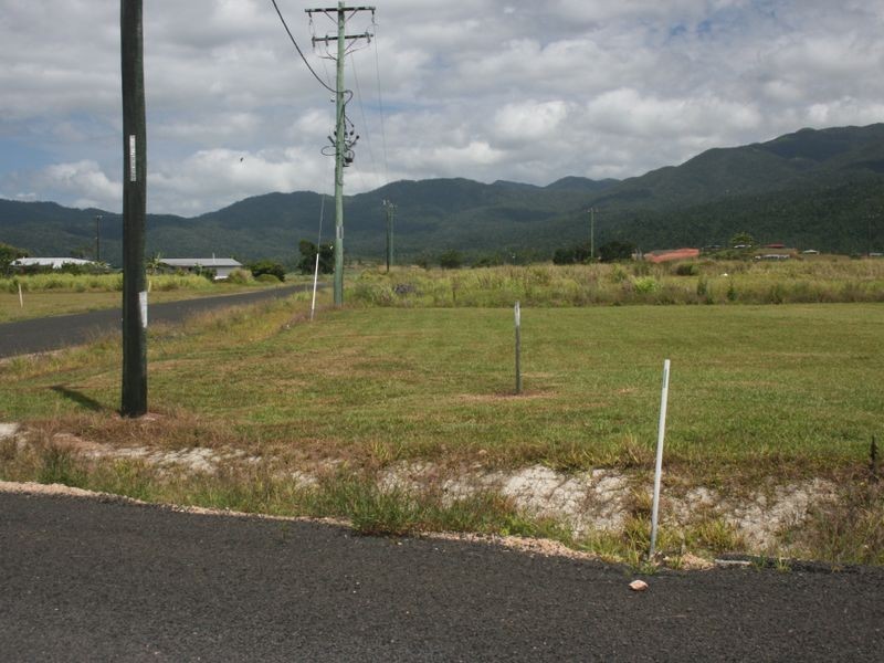 201 Crossan Road, Midgenoo QLD 4854