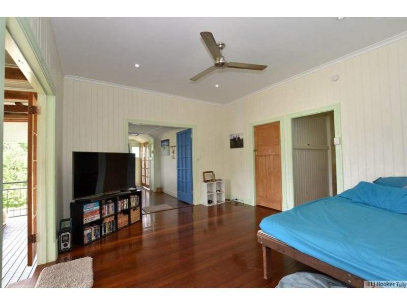 20 Watkins Street, Tully QLD 4854