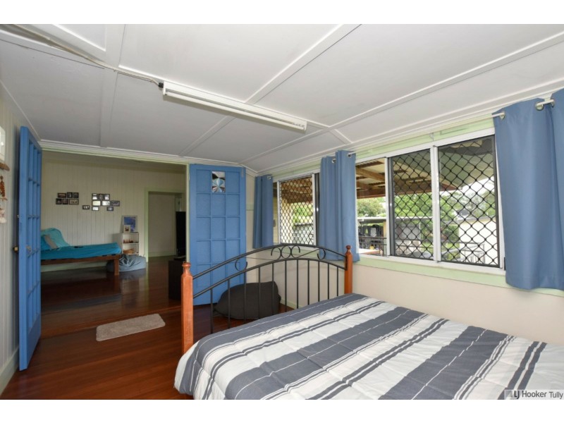 20 Watkins Street, Tully QLD 4854