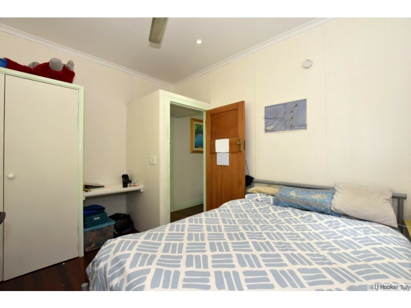 20 Watkins Street, Tully QLD 4854