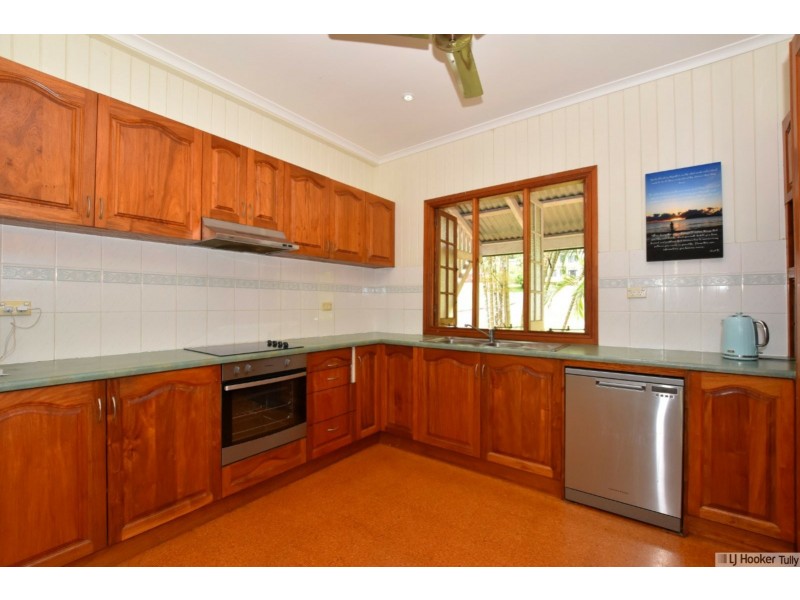 20 Watkins Street, Tully QLD 4854