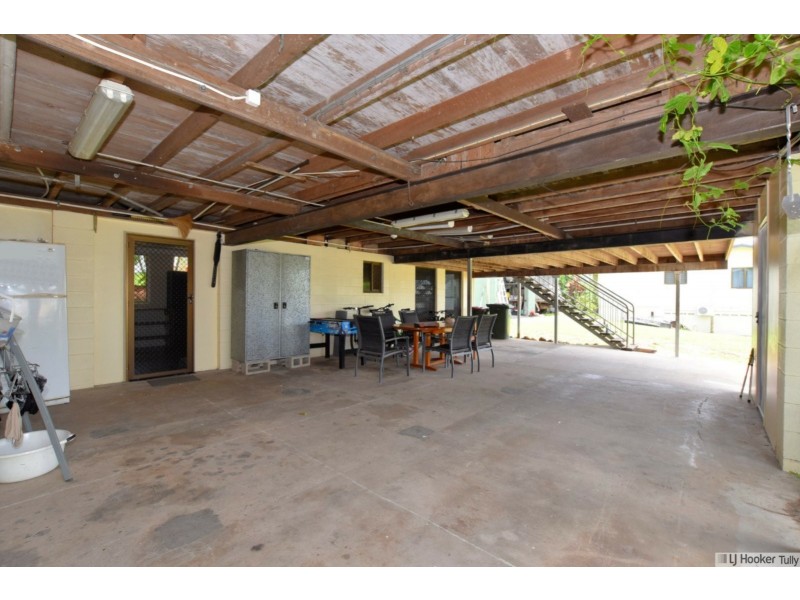 20 Watkins Street, Tully QLD 4854