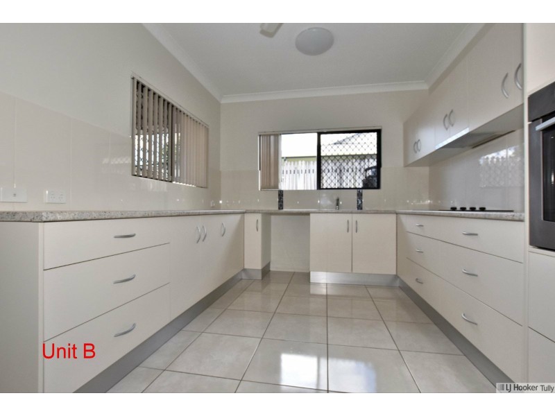 12 Pease Street, Tully QLD 4854