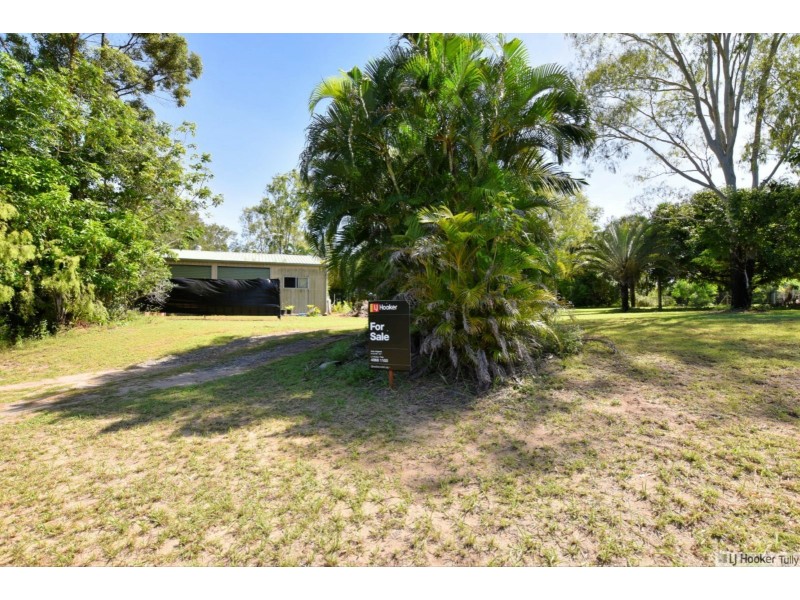 11 Paradise Palm Drive, Tully Heads QLD 4854