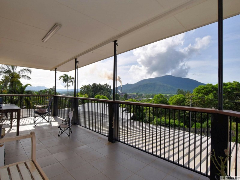 20 Hyatt Street, Tully QLD 4854