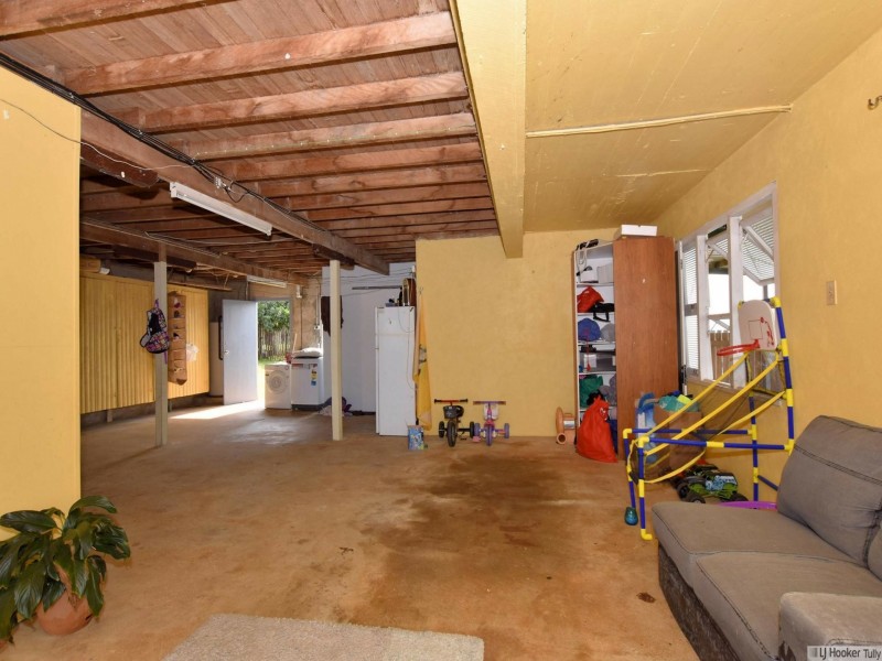 20 Hyatt Street, Tully QLD 4854