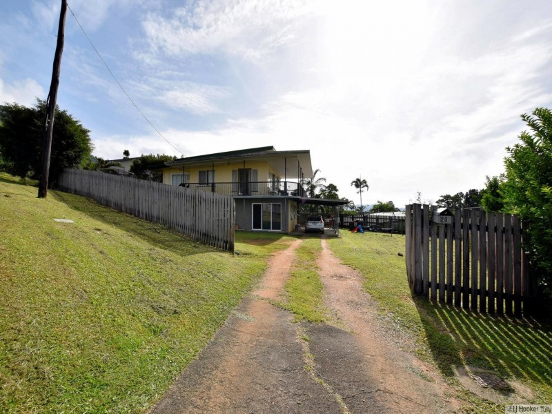 20 Hyatt Street, Tully QLD 4854