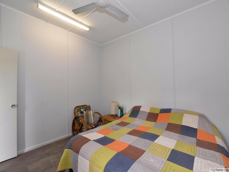 23 Trower Street, Tully QLD 4854