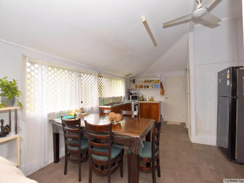 23 Trower Street, Tully QLD 4854