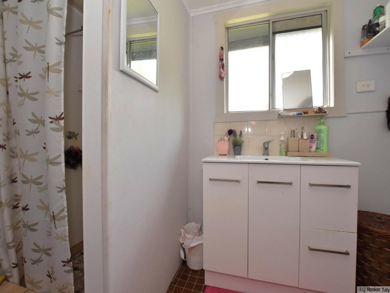 23 Trower Street, Tully QLD 4854