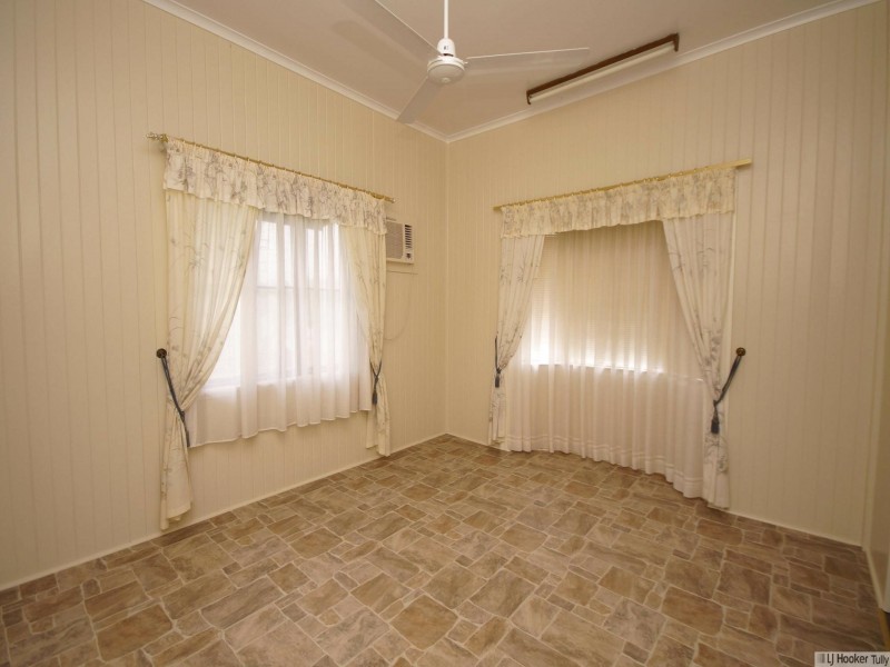 24 Murray Street, Tully QLD 4854