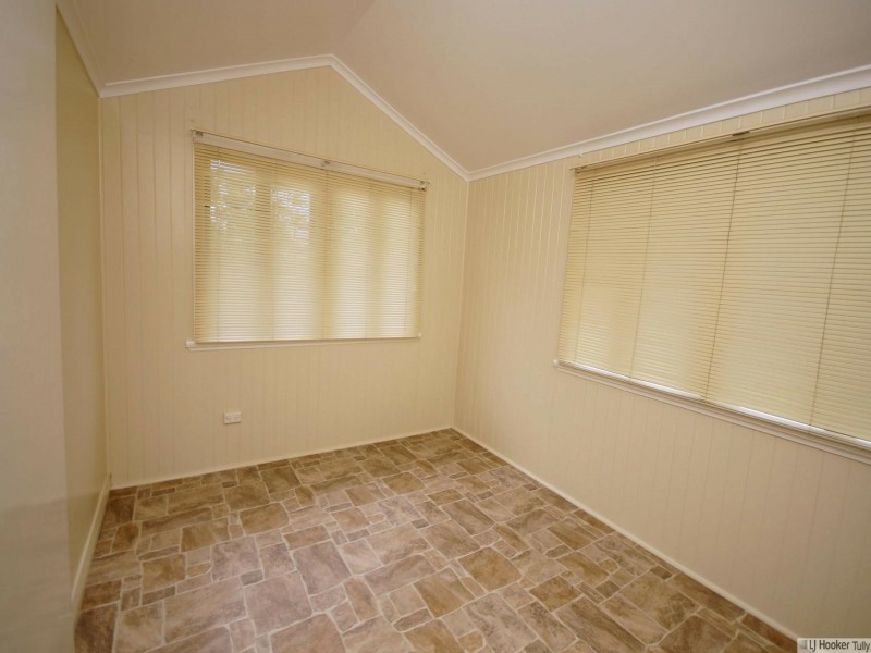 24 Murray Street, Tully QLD 4854