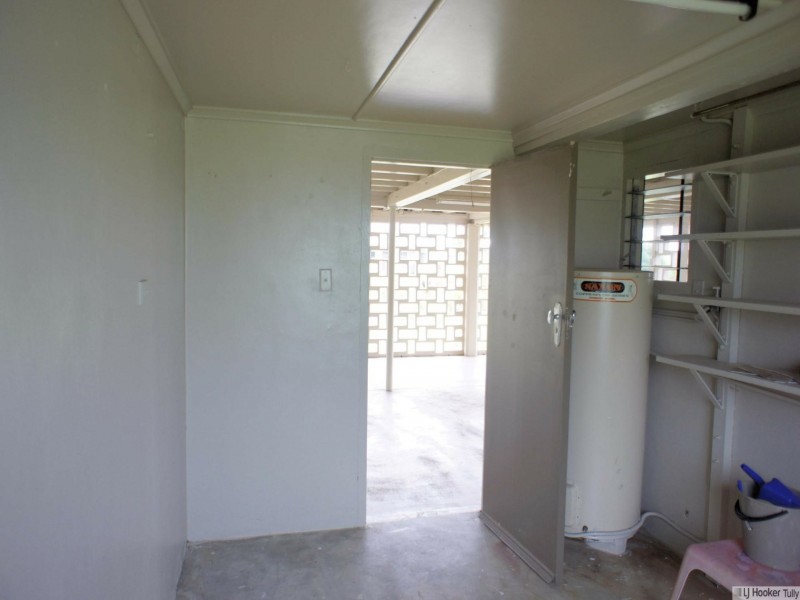 24 Murray Street, Tully QLD 4854