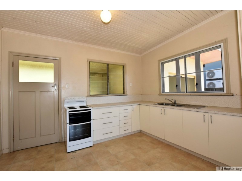 12B Geddes Street, Tully QLD 4854
