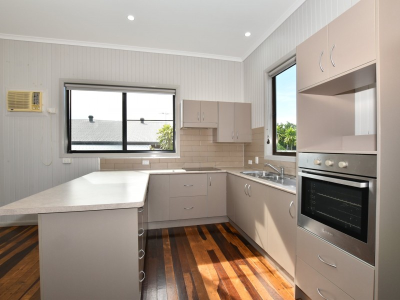 10 Wilson Street, El Arish QLD 4855