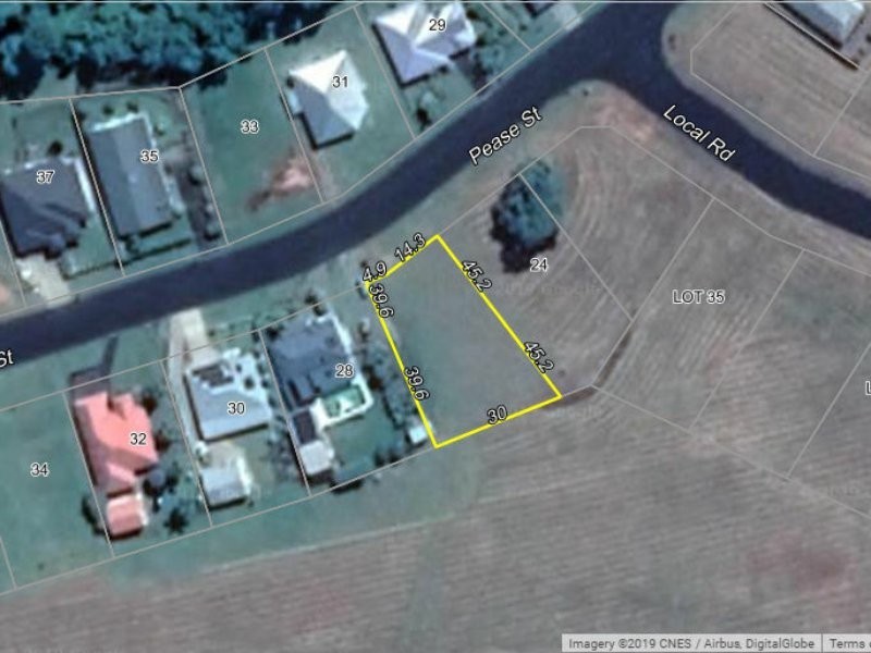 26 Pease Street, Tully QLD 4854