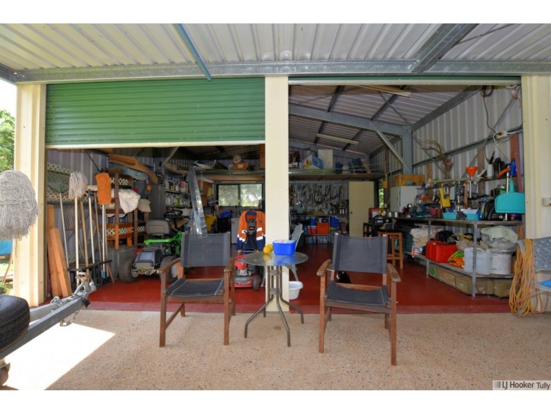 24 Hickory Street, Goondi Bend QLD 4860