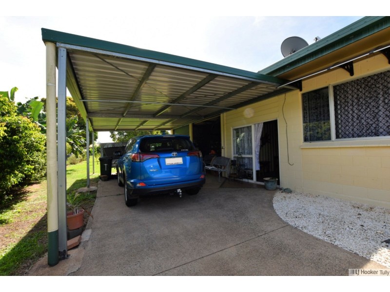 24 Hickory Street, Goondi Bend QLD 4860