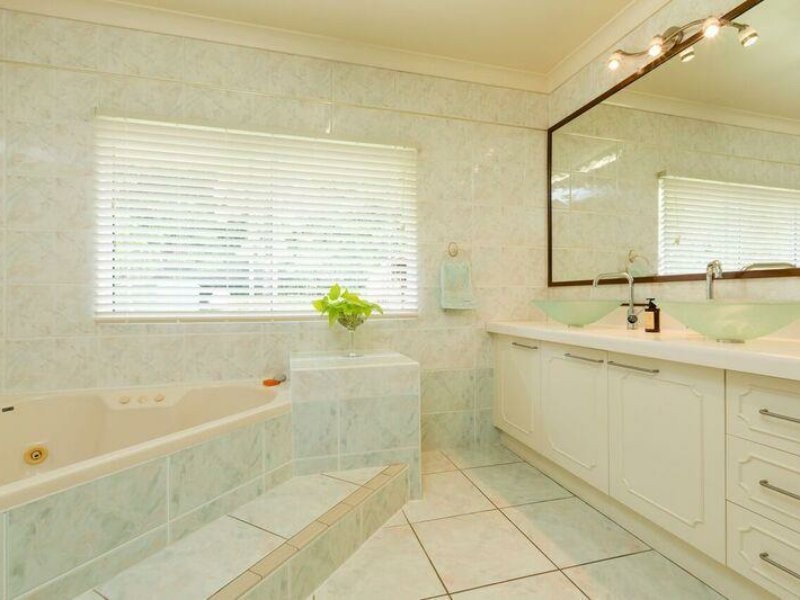 255 Coquette Point Road, Coquette Point QLD 4860